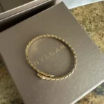 Bracelet bvlgari serpenti viper en or jaune 18 carats, taille m