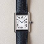 Cartier Tank Must Large WSTA0109 Montre en acier à cadran en argent Quartz pour homme